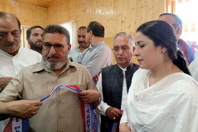 Apni Party president Altaf Bukhari during a joining ceremony in Srinagar on Saturday. -Excelsior/Shakeel Apni Party president Altaf Bukhari during a joining ceremony in Srinagar on Saturday. -Excelsior/Shakeel