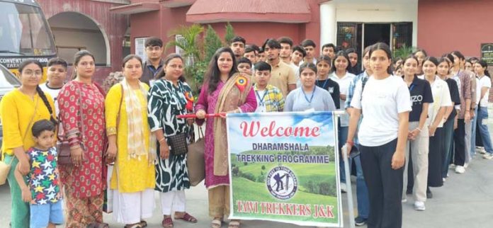 Students of St. Xavier Convent Sr Sec School, Barnai leaving for Dharamshala Himalayan Trekking programme.