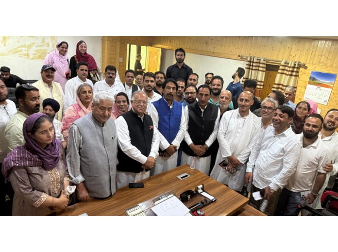 Cong leaders during meeting in Srinagar.