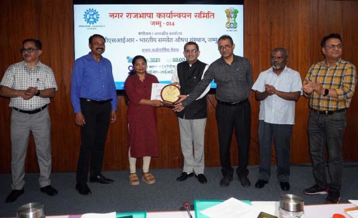 Dr Zabeer Ahmed, director, CSIR-IIIM posing along with others during a function in Jammu.
