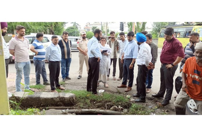 Commissioner, JMC, Dr Devansh Yadav during tour in South Jammu on Thursday. Commissioner, JMC, Dr Devansh Yadav during tour in South Jammu on Thursday.