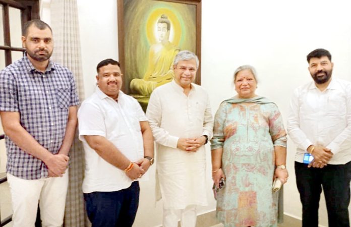 Sangeeta Arun Jaitley with Railways Minister Ashwini Vaishnaw in New Delhi.