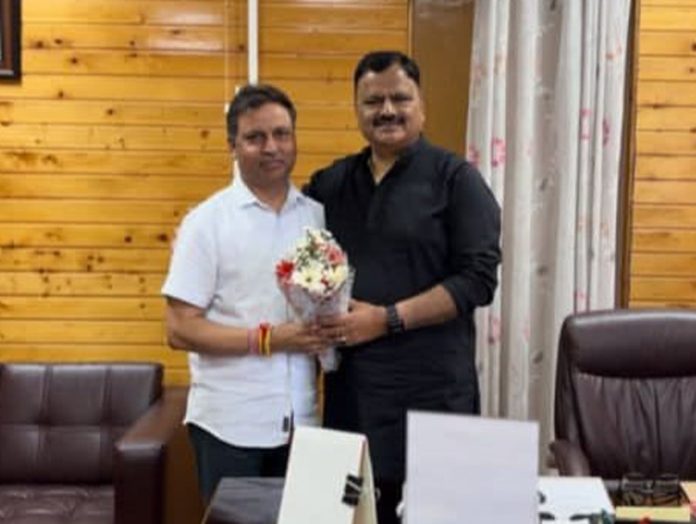 MLA Kathua, Dr Bharat Bhushan greeting Minister Javed Ahmed Rana during meeting in Srinagar on Friday. MLA Kathua, Dr Bharat Bhushan greeting Minister Javed Ahmed Rana during meeting in Srinagar on Friday.