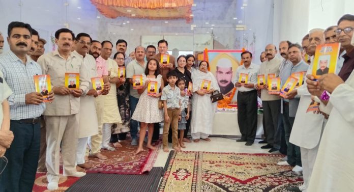 Dignitaries launching book on Bhagat Amarnath at Shiromani Sant Kabir Bhawan in Bishnah on Sunday. Dignitaries launching book on Bhagat Amarnath at Shiromani Sant Kabir Bhawan in Bishnah on Sunday.
