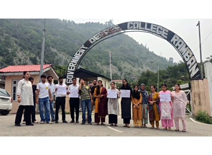 ABVP activists raising slogans during a protest at GDC Ramban on Friday. -Excelsior/Parvez Mir ABVP activists raising slogans during a protest at GDC Ramban on Friday. -Excelsior/Parvez Mir