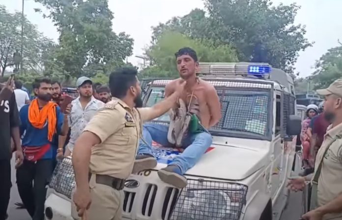 Man Accused Of Stealing Paraded On Jammu Streets With Shoe Garland Amid Cheers; Inquiry Ordered
