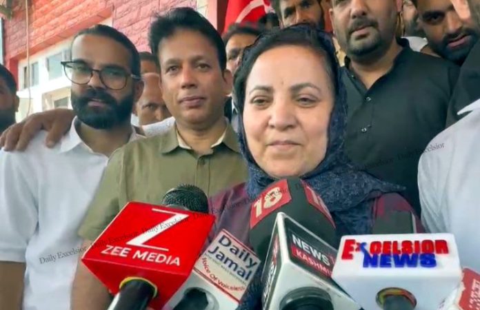 92a169e8-8bd2-4295-8074-45543fa85a59