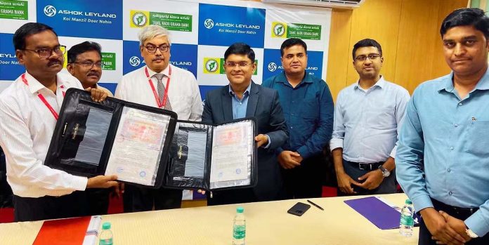 Ashok Leyland partners with Tamil  Nadu Grama Bank for vehicle financing