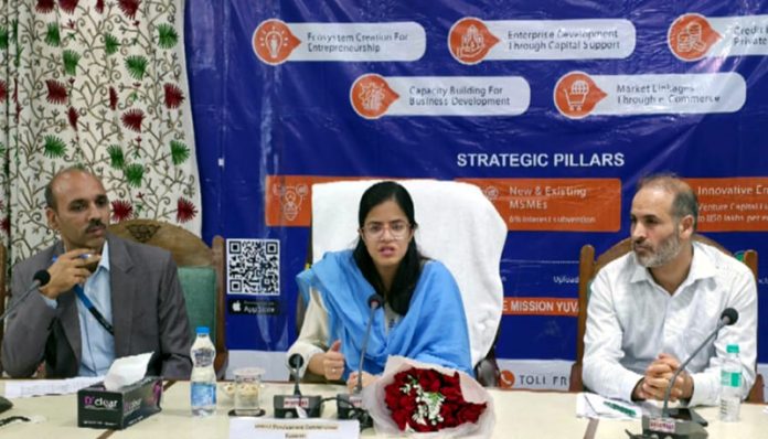 Distt admin Kupwara disburses Rs.3 cr. in sanctions under Mission YUVA