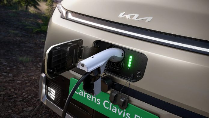 Kia expands EV lineup; rolls out locally produced Carens Clavis EV Kia expands EV lineup; rolls out locally produced Carens Clavis EV