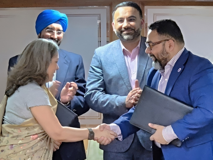 Max Healthcare, Aston Univ partner for advanced academic, research cooperation Max Healthcare, Aston Univ partner for advanced academic, research cooperation