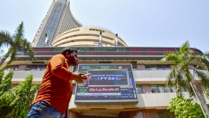 Stock markets close higher on buying in Reliance, HDFC Bank