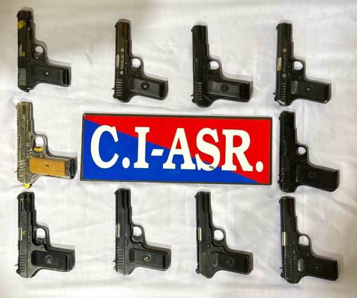 Arms Smuggling Module Linked To Pakistan Busted In Amritsar; One Held With 10 Pistols Arms Smuggling Module Linked To Pakistan Busted In Amritsar; One Held With 10 Pistols