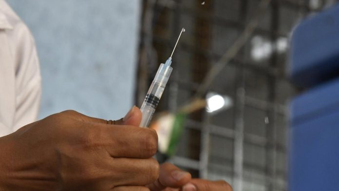 Phase-3 Clinical Trial Enrolment For India's First Dengue Vaccine To Be Completed By October: ICMR Phase-3 Clinical Trial Enrolment For India's First Dengue Vaccine To Be Completed By October: ICMR
