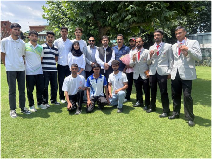 Water Sports Athletes posing with Sports Minister Satish Sharma. Water Sports Athletes posing with Sports Minister Satish Sharma.