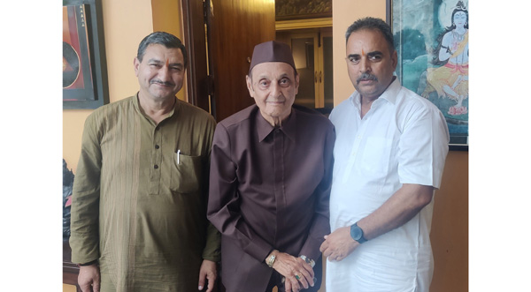 A delegation from Katra during meeting with Dr Karan Singh on Friday. A delegation from Katra during meeting with Dr Karan Singh on Friday.