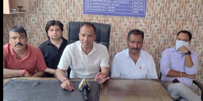All J&K Megh Sabha president, Narinder Datt addressesing a press conference in Jammu on Sunday. All J&K Megh Sabha president, Narinder Datt addressesing a press conference in Jammu on Sunday.