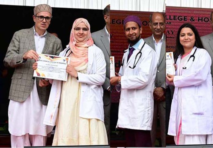 CM Omar Abdullah presenting certificates during Annual Day function of SKIMS Medical College Bemina on Tuesday.