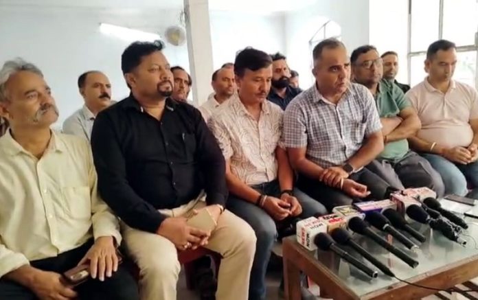JKTJAC leaders during a press conference at Udhampur on Wednesday. JKTJAC leaders during a press conference at Udhampur on Wednesday.