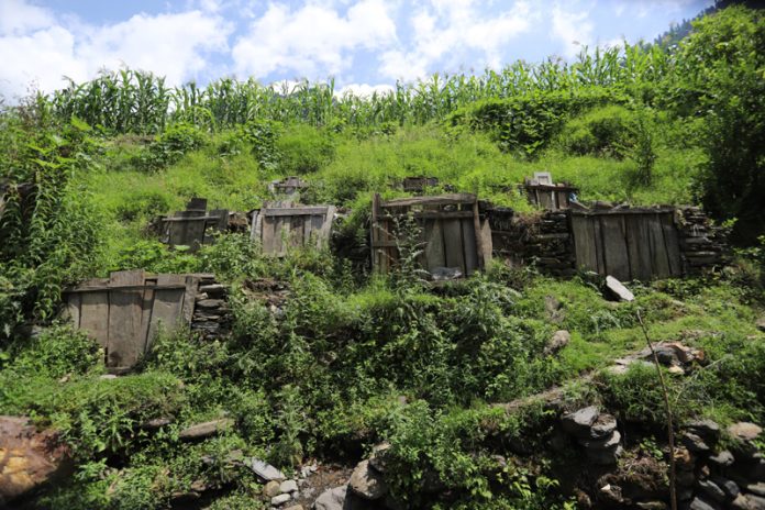 'Dodh Khots' in Dudran village of Tehsil Boniyar of north Kashmir's Baramulla district. -Excelsior/Aabid Nabi 'Dodh Khots' in Dudran village of Tehsil Boniyar of north Kashmir's Baramulla district. -Excelsior/Aabid Nabi