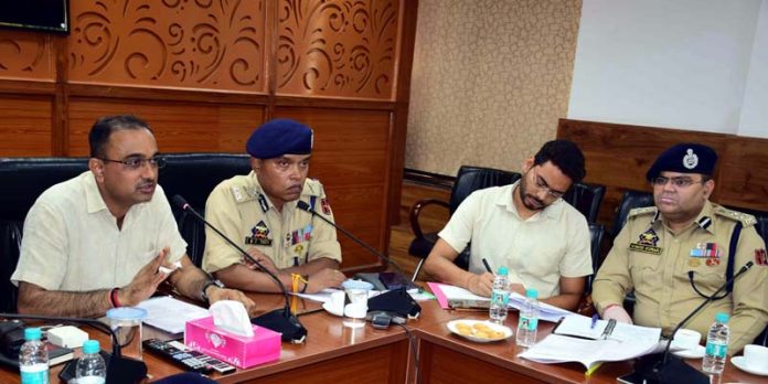Div Com and IGP chairing a meeting on Thursday. Div Com and IGP chairing a meeting on Thursday.