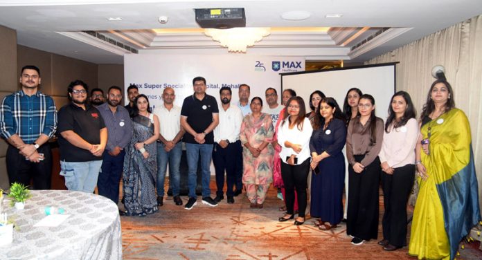 Patients and doctors during Max Hospital's weight loss champions meeting in Jammu. Patients and doctors during Max Hospital's weight loss champions meeting in Jammu.