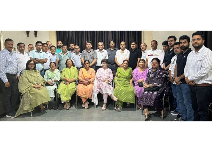 Members of Pvt Schools Association meeting at Jammu on Saturday. Members of Pvt Schools Association meeting at Jammu on Saturday.