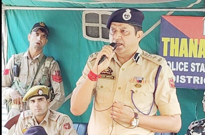 SSP Doda, Sandeep Mehta addressing a Police Community Partnership Group meeting in Gandoh on Friday. -Excelsior/Tilak Raj