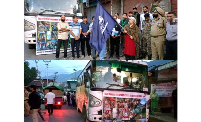 DC alongwith SSP Bandipora Flag Off Chota Amarnath Yatra