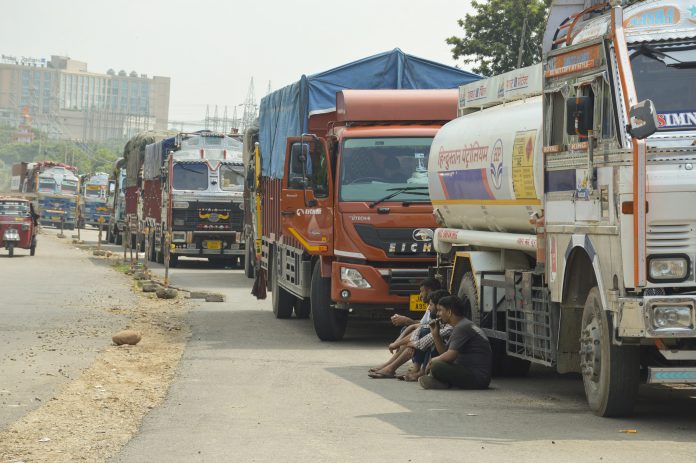 Traffic jam on J-K National Highway