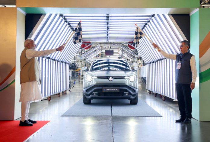 Prime Minister Narendra Modi launches green mobility initiatives at Hansalpur in Gujarat on Tuesday. (UNI)