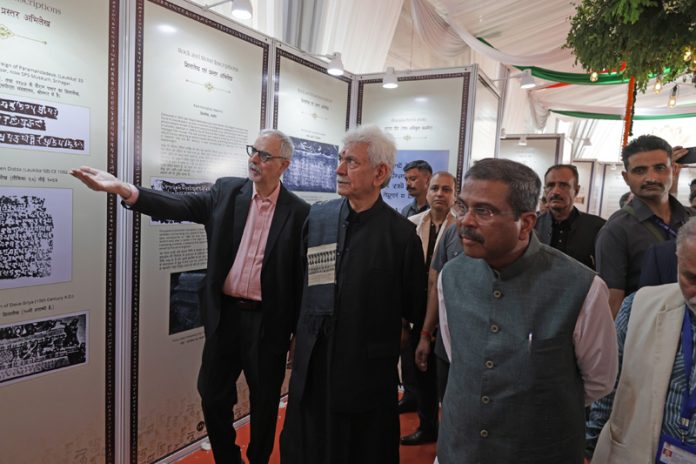 Union Minister for Education Dharmendra Pradhan and LG Manoj Sinha at Chinar Book Festival at SKICC in Srinagar on Saturday. -Excelsior/Shakeel Union Minister for Education Dharmendra Pradhan and LG Manoj Sinha at Chinar Book Festival at SKICC in Srinagar on Saturday. -Excelsior/Shakeel