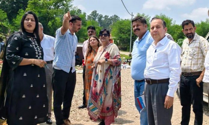 DG YSS Anuradha Gupta inspecting the damage at Khel Gaon, Nagrota along with team of officials.