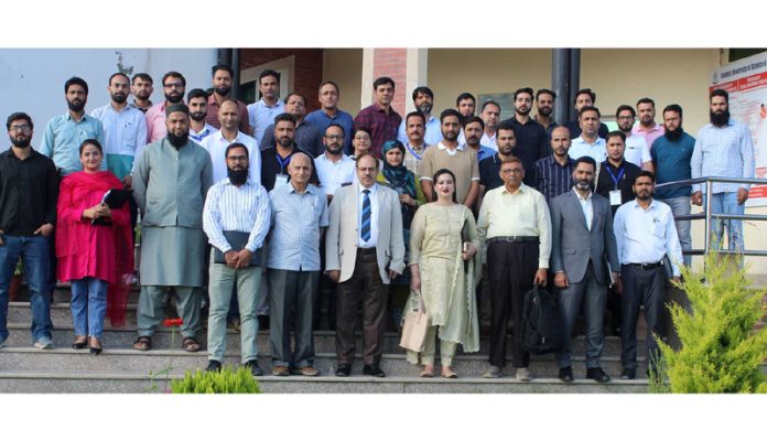 Guests with participants during veledictory function of workshop at IUST.