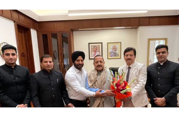 JKHCBAJ delegation meeting with Dr Jitendra Singh at New Delhi on Friday. JKHCBAJ delegation meeting with Dr Jitendra Singh at New Delhi on Friday.
