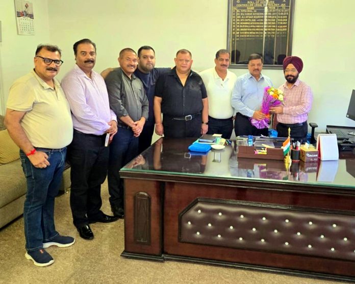 Chamber of Commerce & Industry Jammu Delegation meets Controller Legal Metrology. Chamber of Commerce & Industry Jammu Delegation meets Controller Legal Metrology.