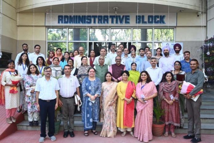 Academicians from different States and UTs posing for a group photograph at CLUJ on Friday.