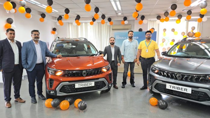 Dignitaries launching new Renault Triber at Jammu Autowheels in Jammu.
