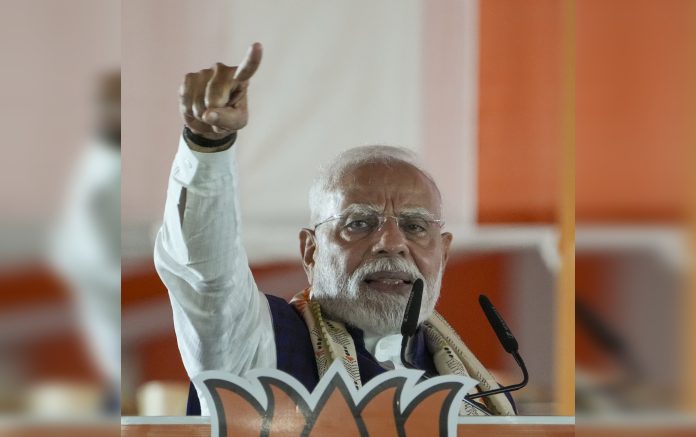 PM Modi in Kolkata
