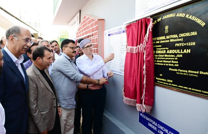 CM inaugurates Rs 35.67 crore water supply schemes in Tangmarg-18