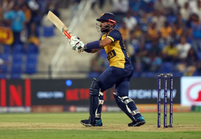 Kusal Mendis of SL playing a shot during his unbeaten 74 runs against Afghanistan at Abu Dhabi on Thursday.