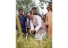 Union Minister for Agriculture and Farmers’ Welfare, Shivraj Singh Chouhan assessing the damage caused to the standing crops at Badyal Brahmana in R S Pura on Friday.