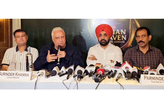 President IHPL Ashudani and League mentor Surinder Khanna during a press conference in Srinagar. —Excelsior/Shakeel