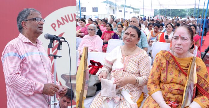 PK Chairman, Dr Ajay Chrungoo addressing massive Balidan Diwas rally at Jammu on Sunday.