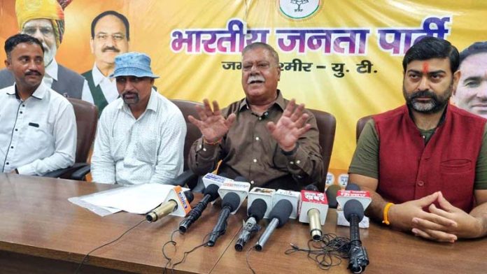 Former Minister and senior BJP leader Ch Sukhnandan and other BJP leaders at a press conference at Jammu on Wednesday.