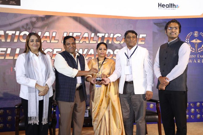 Dr MM Mathavan, Facility Director of SMVDNSH Katra, receiving honour at ICC National Healthcare Awards 2025.