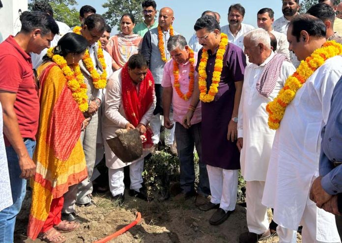 BJP UT president, Sat Sharma launching a plantation drive in Akhnoor in connection with celebration of PM’s birthday on Friday.