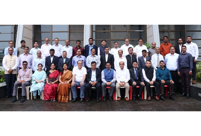 Participants of Advanced Global Leadership Program by SCOPE.