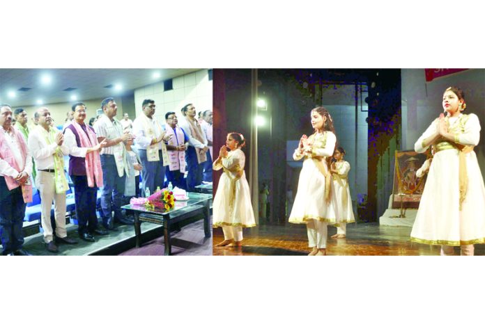 Children presenting a cultural item during Jayanti celebration of Maharaja Agrasen at Abhinav Theatre on Sunday. -Excelsior/Rakesh Children presenting a cultural item during Jayanti celebration of Maharaja Agrasen at Abhinav Theatre on Sunday. -Excelsior/Rakesh