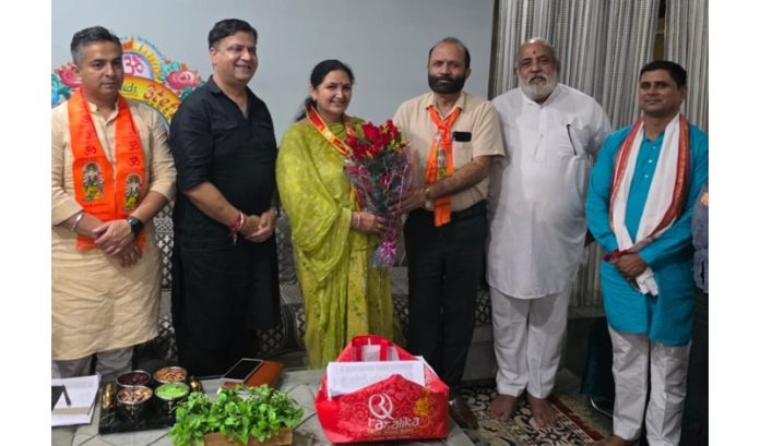 Saksham J&K team along with National joint secretary Abhay Pargal during a meeting at Udhampur.